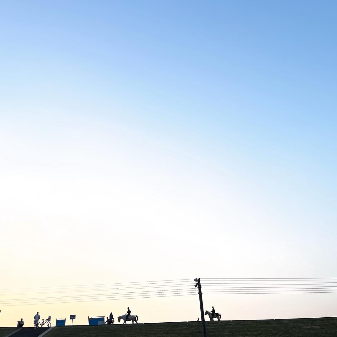 、、、、、