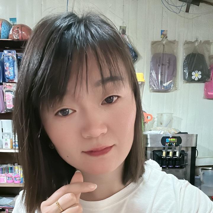 英子家小卖铺