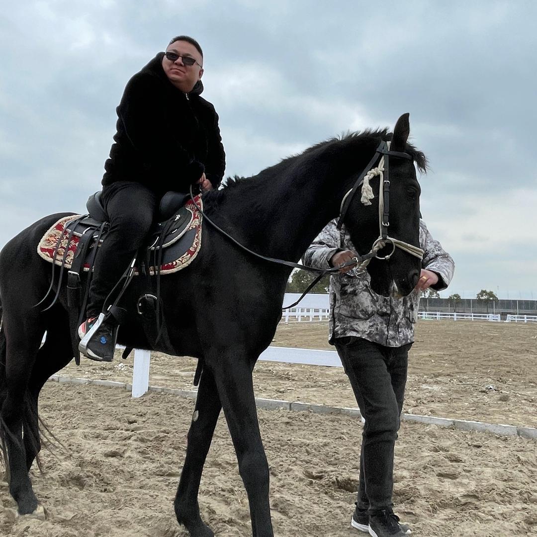 💋 那 个 男 人