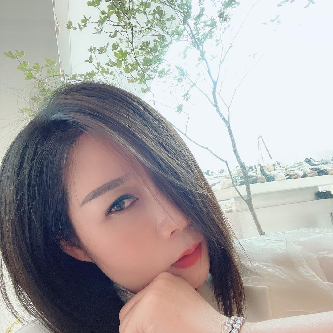 女人中的大哥