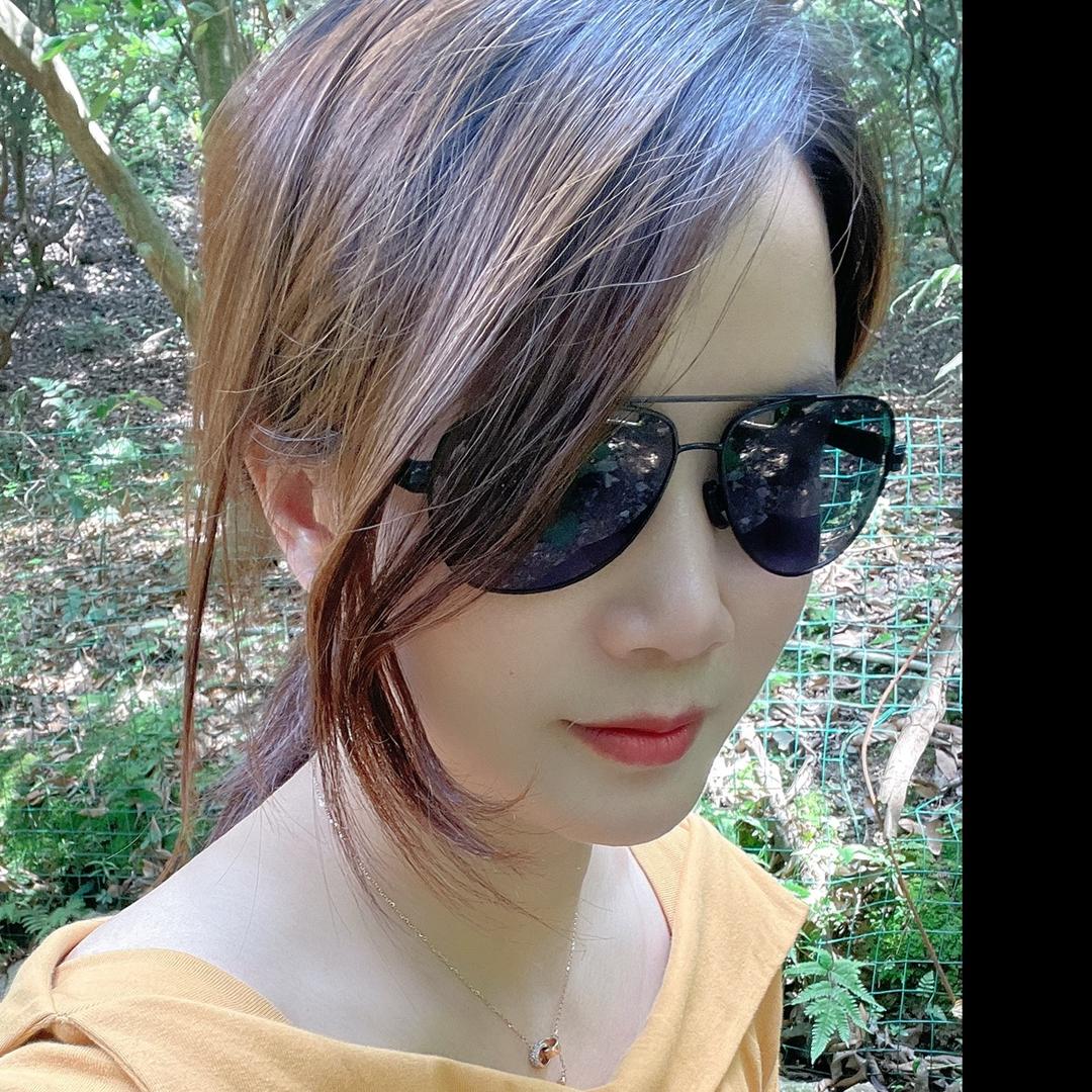 安然浅笑