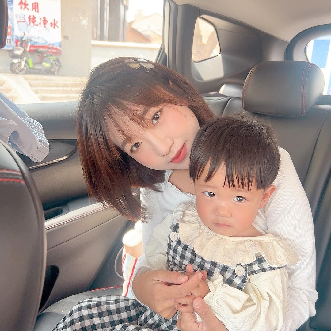 华栋练字彬州校区蛋蛋老师