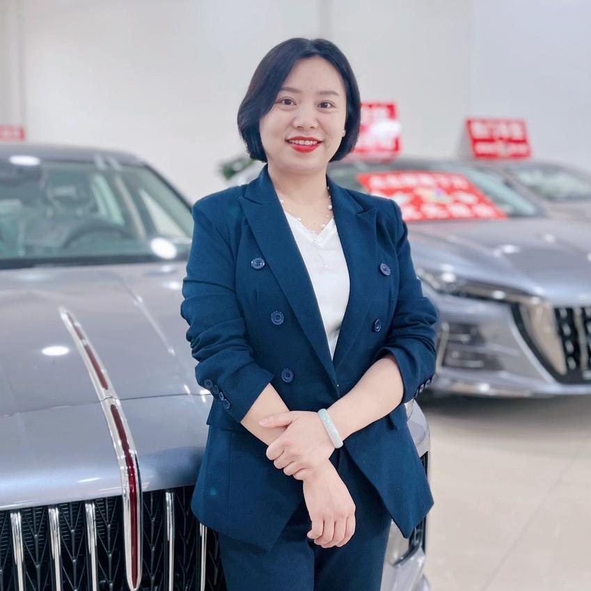 成都众诚鑫瑞一口价购车(老板娘）