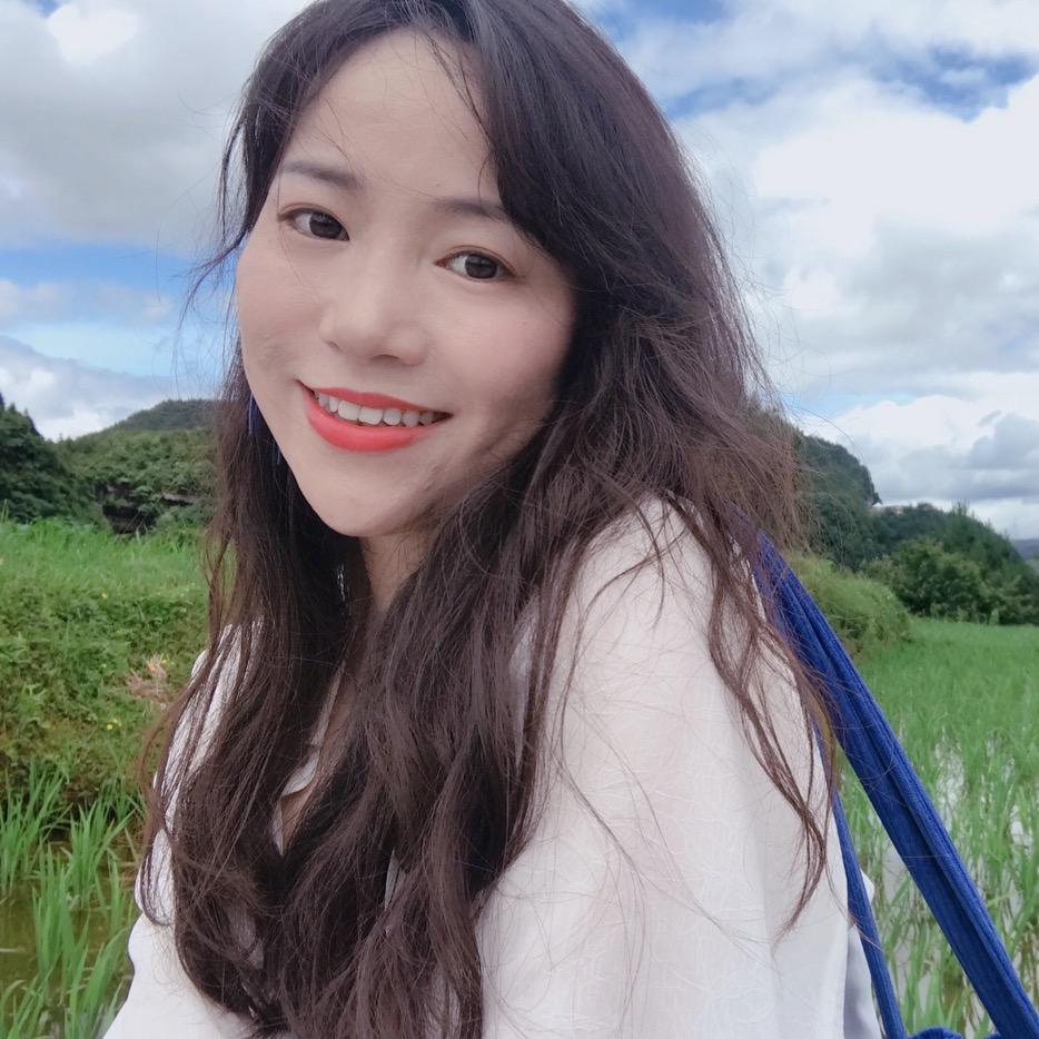 抽空跳舞的师姐