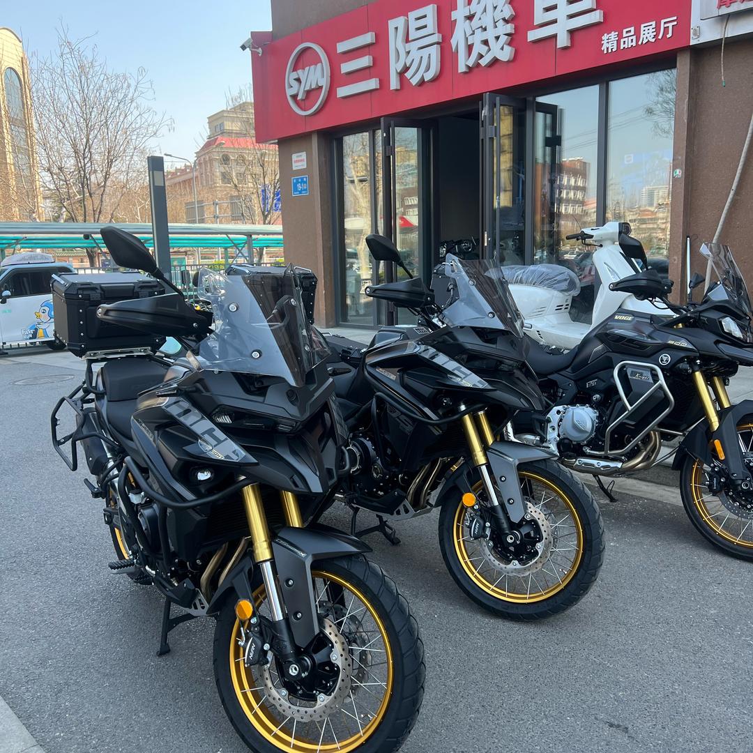 摩达机车