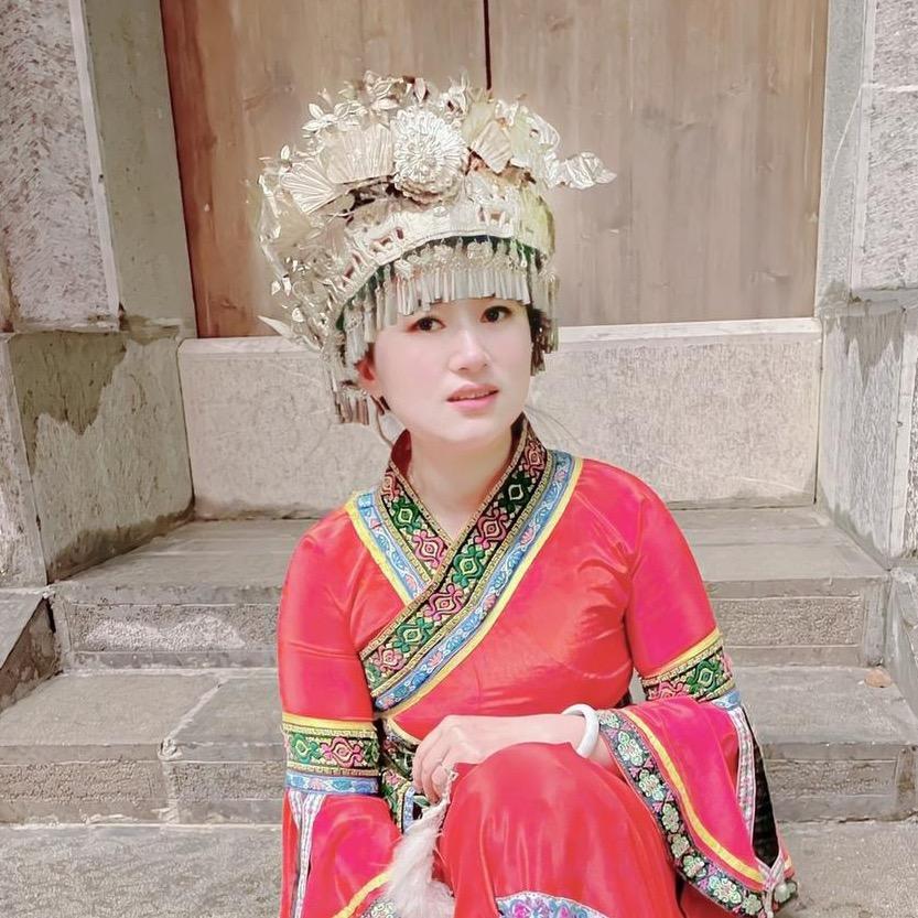 娜阿妹（旅游接待）