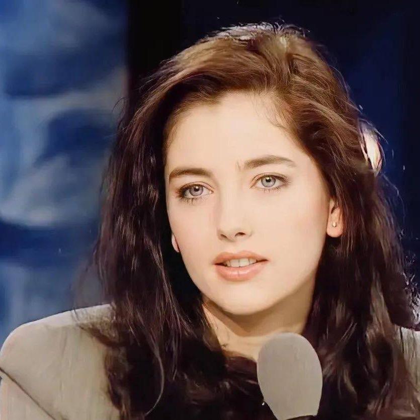 🇨🇳🇭🇰🇲🇴