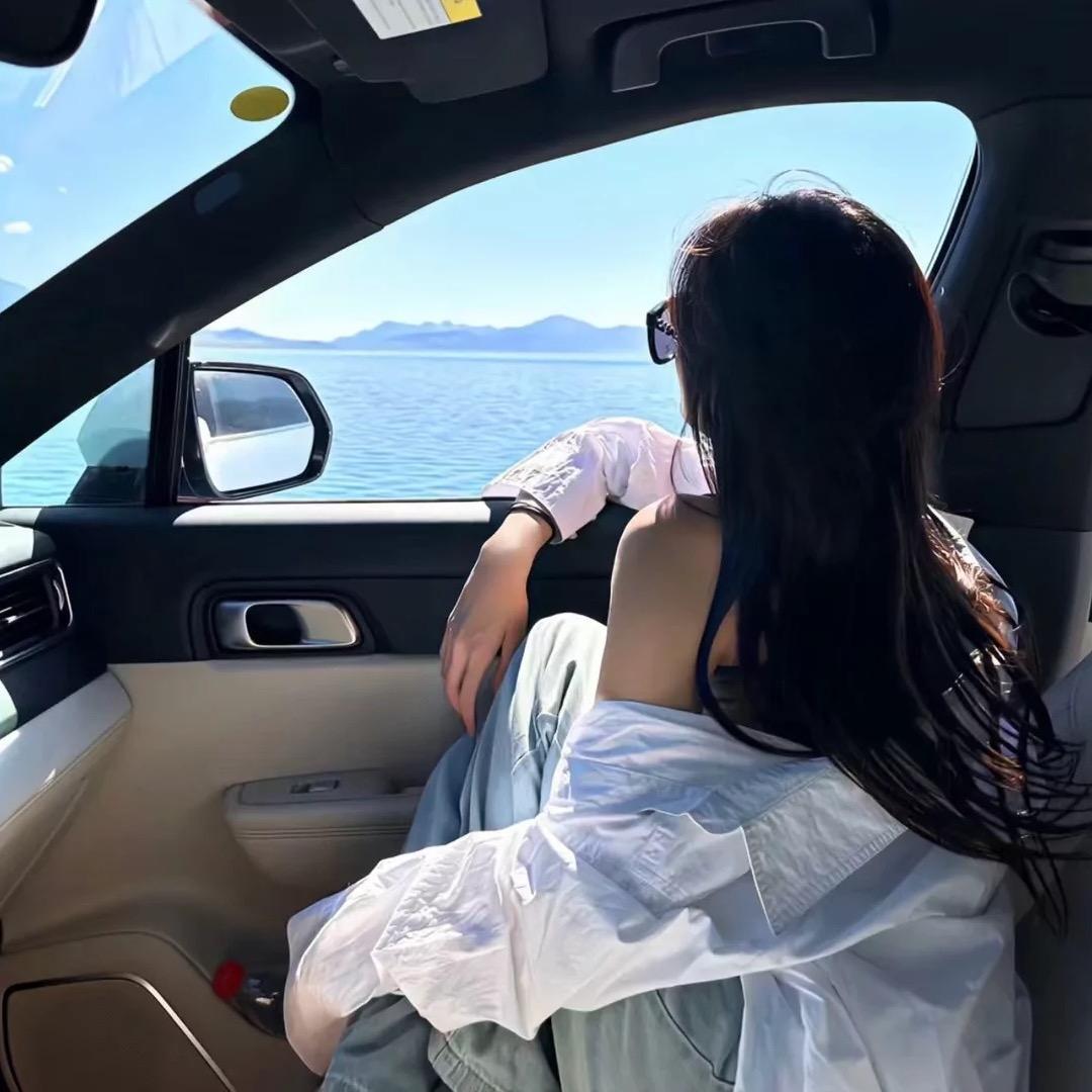 卖二手车的小仙女