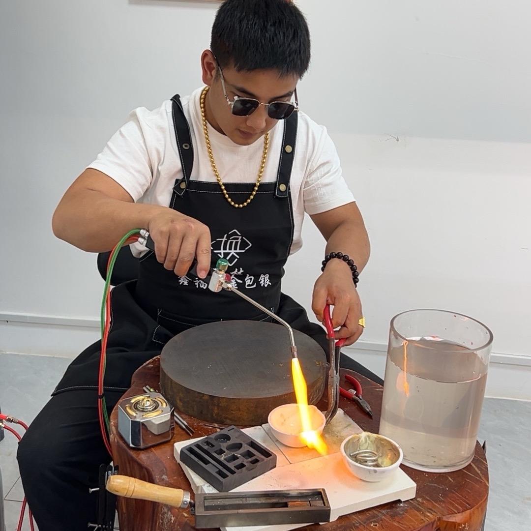 桂林金包银 鑫福缘珠宝