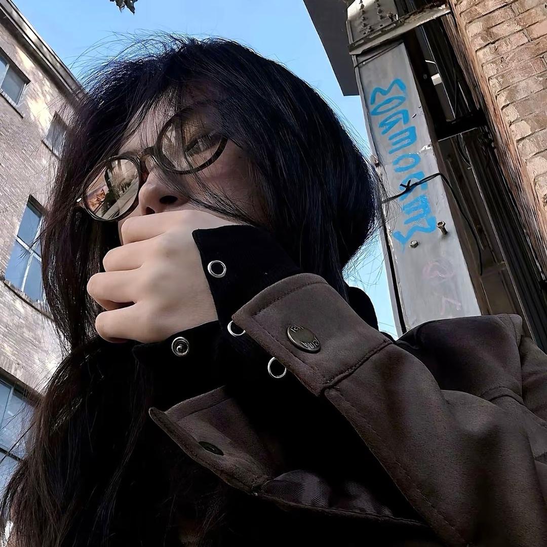 L....🫧🫧