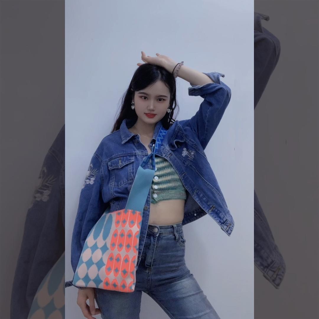 睡懒觉艺术家