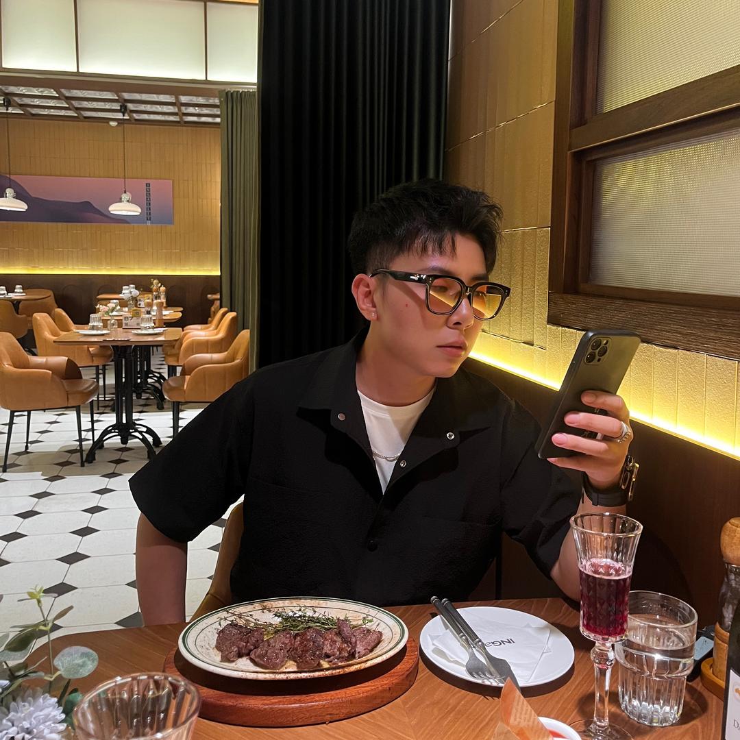 型男府