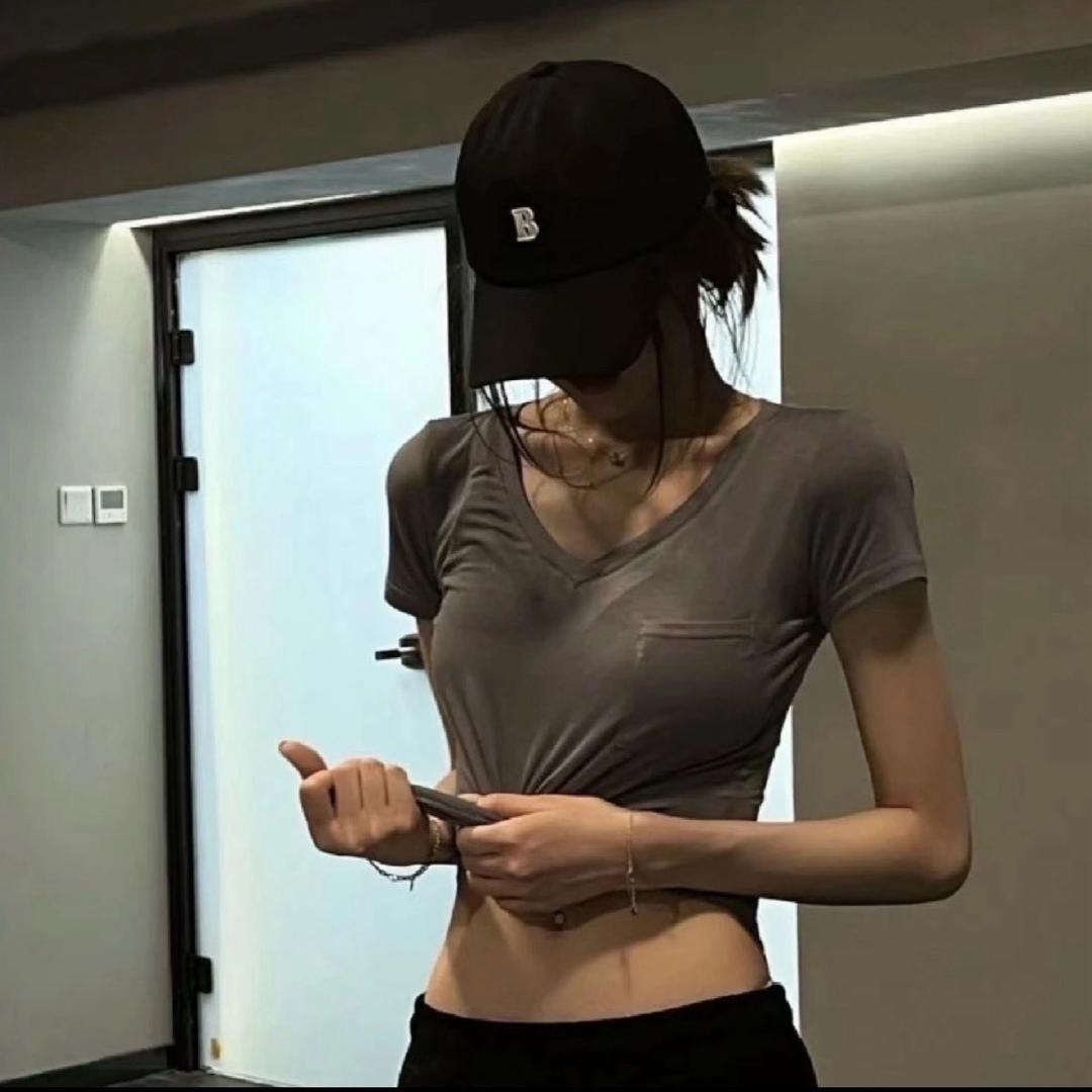 别往嘴里炫了