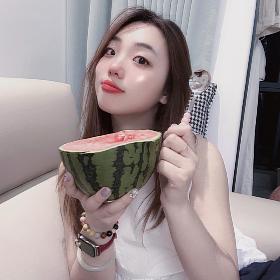 兰考设计师～晓晴吖