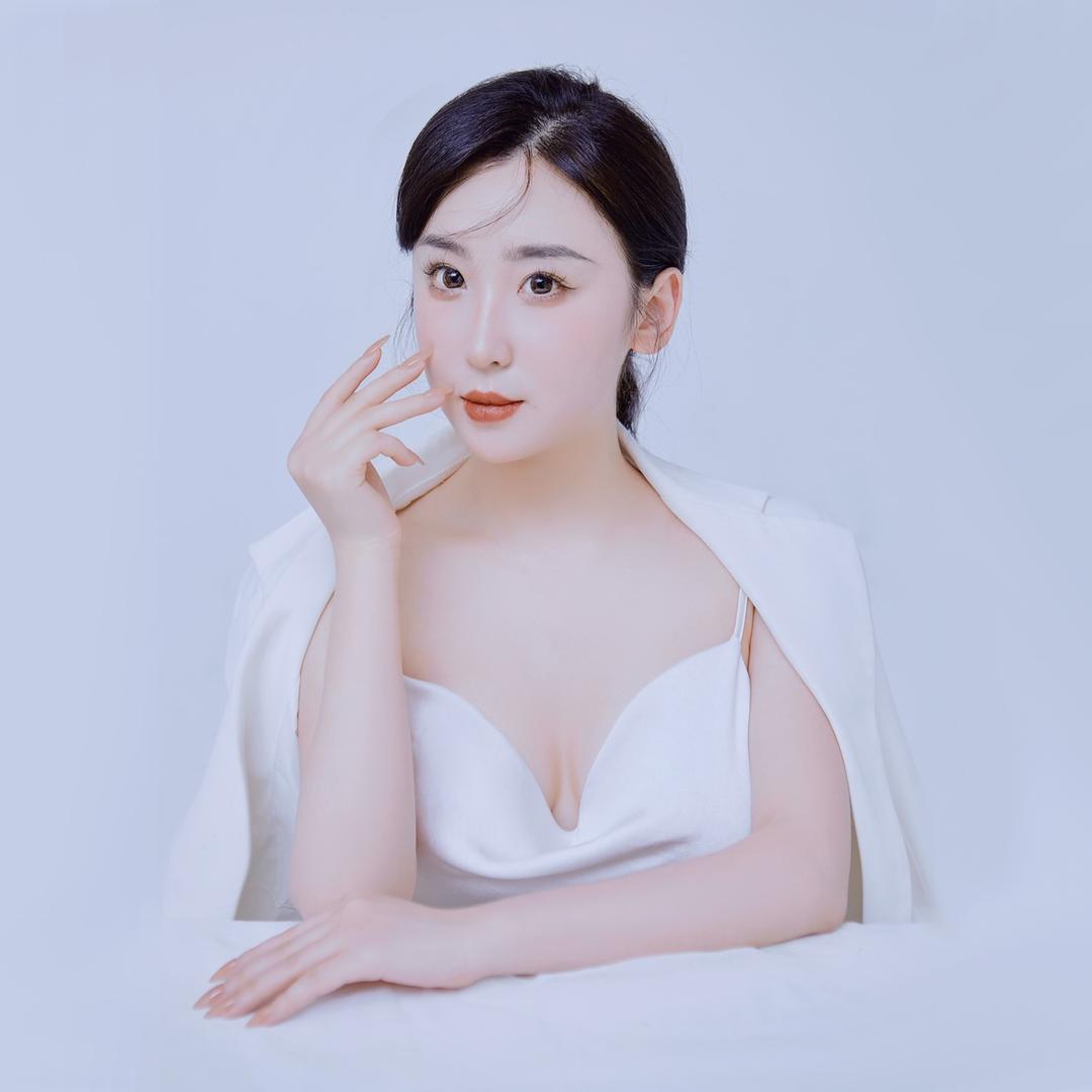 我是婷婷呀、