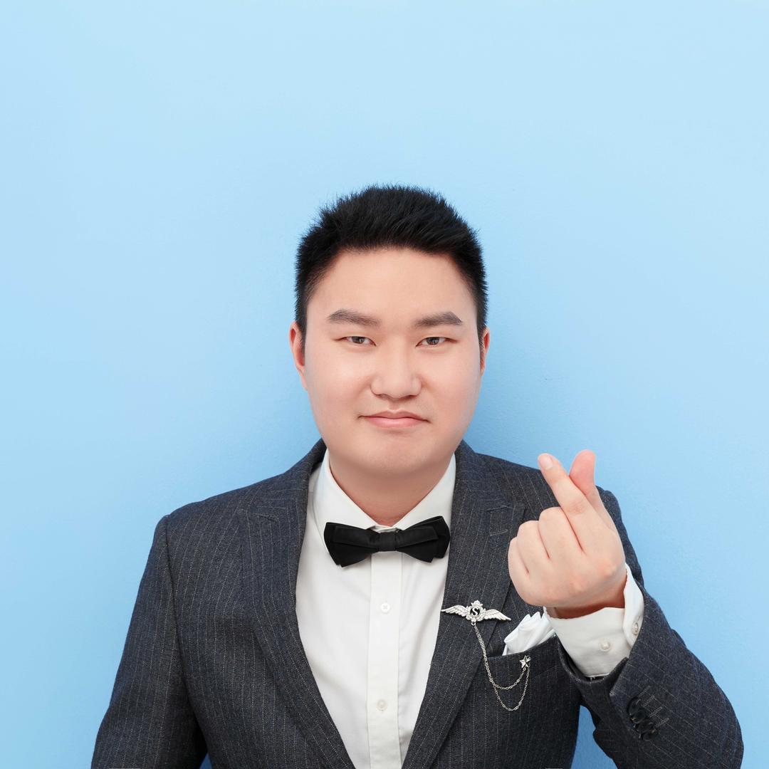 成都金融黄某人