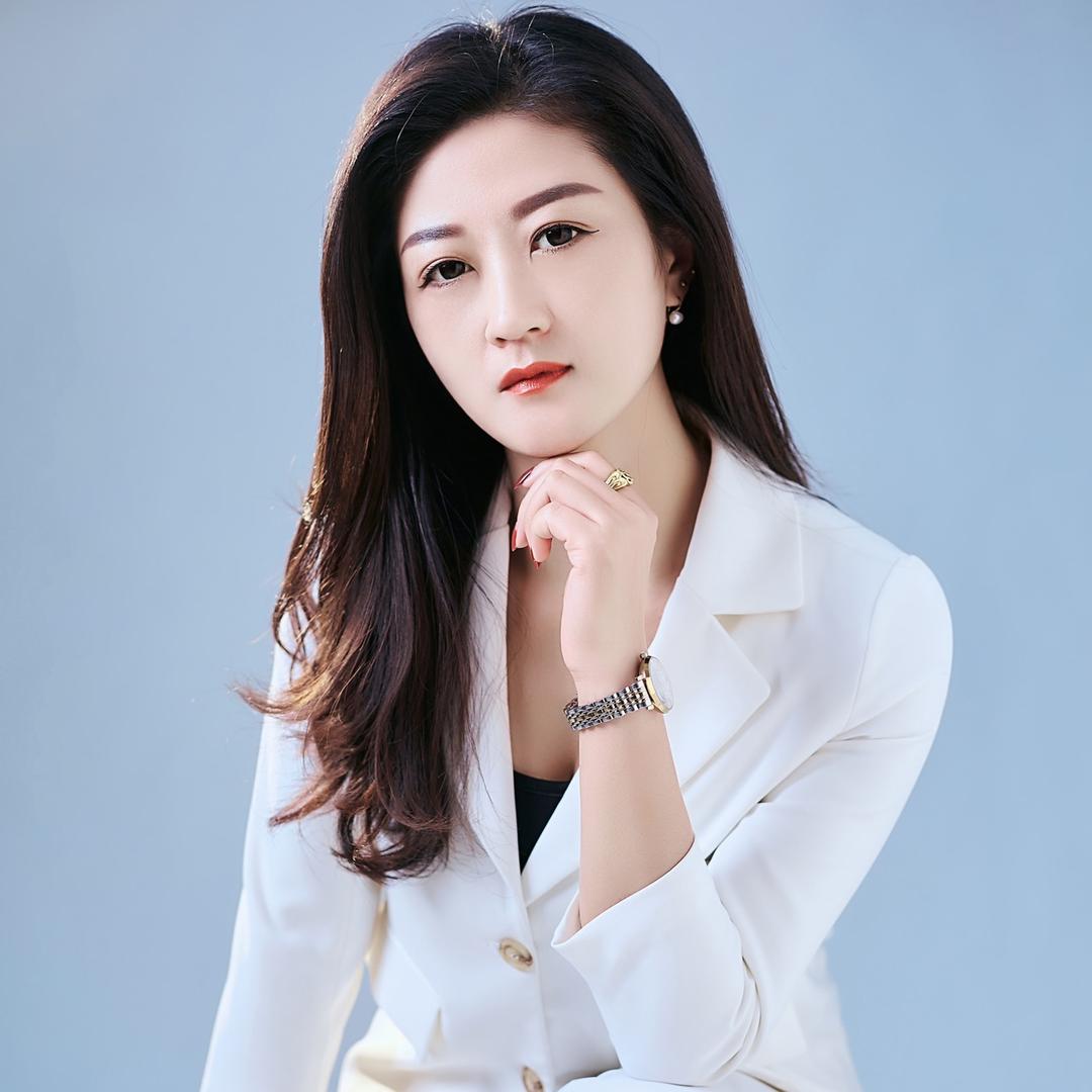 张巍莹