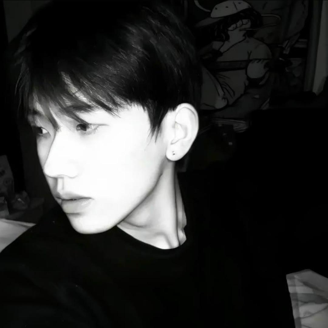 明天给你当次哥