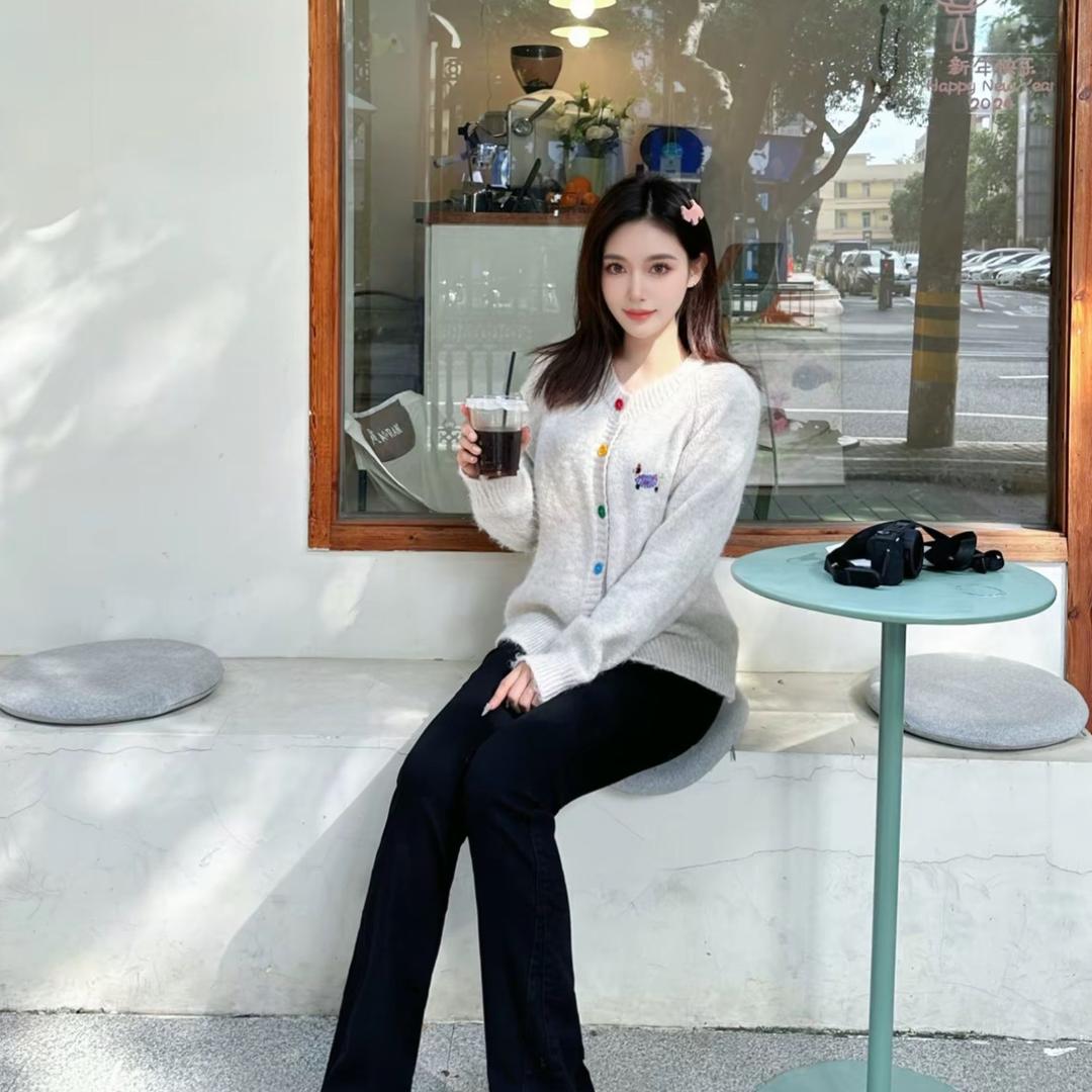 AOIMO州齐体育专卖店