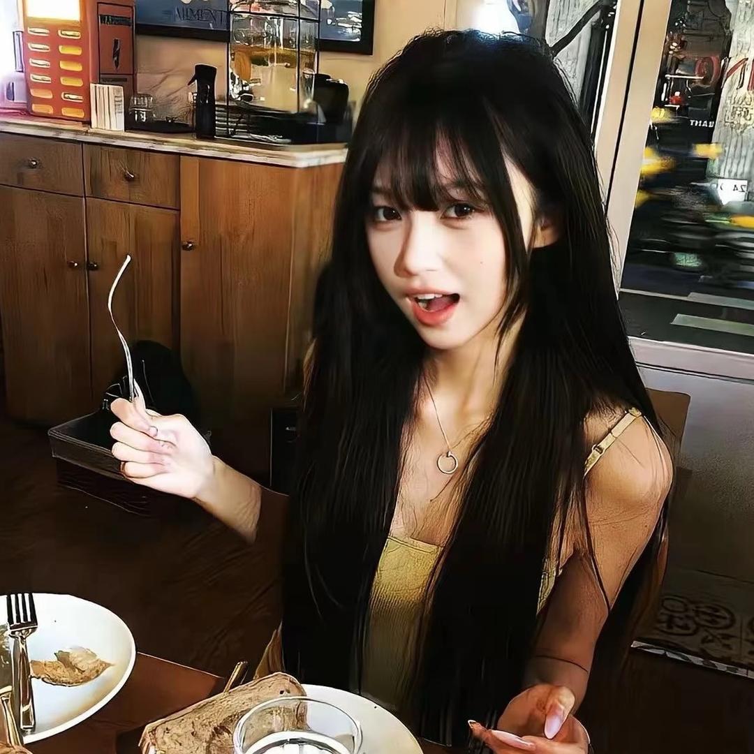 潘潘桃🍑