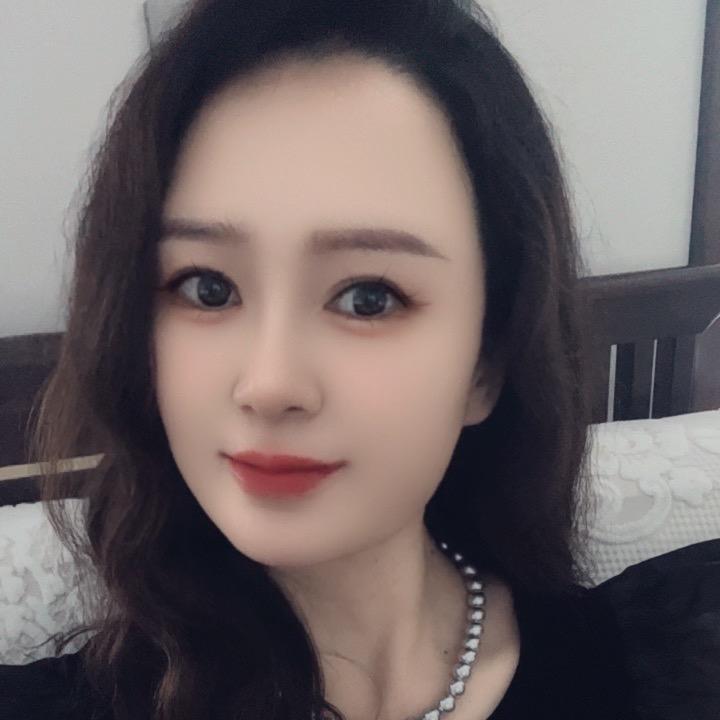 百龙丽姐👨‍👩‍👧‍👦