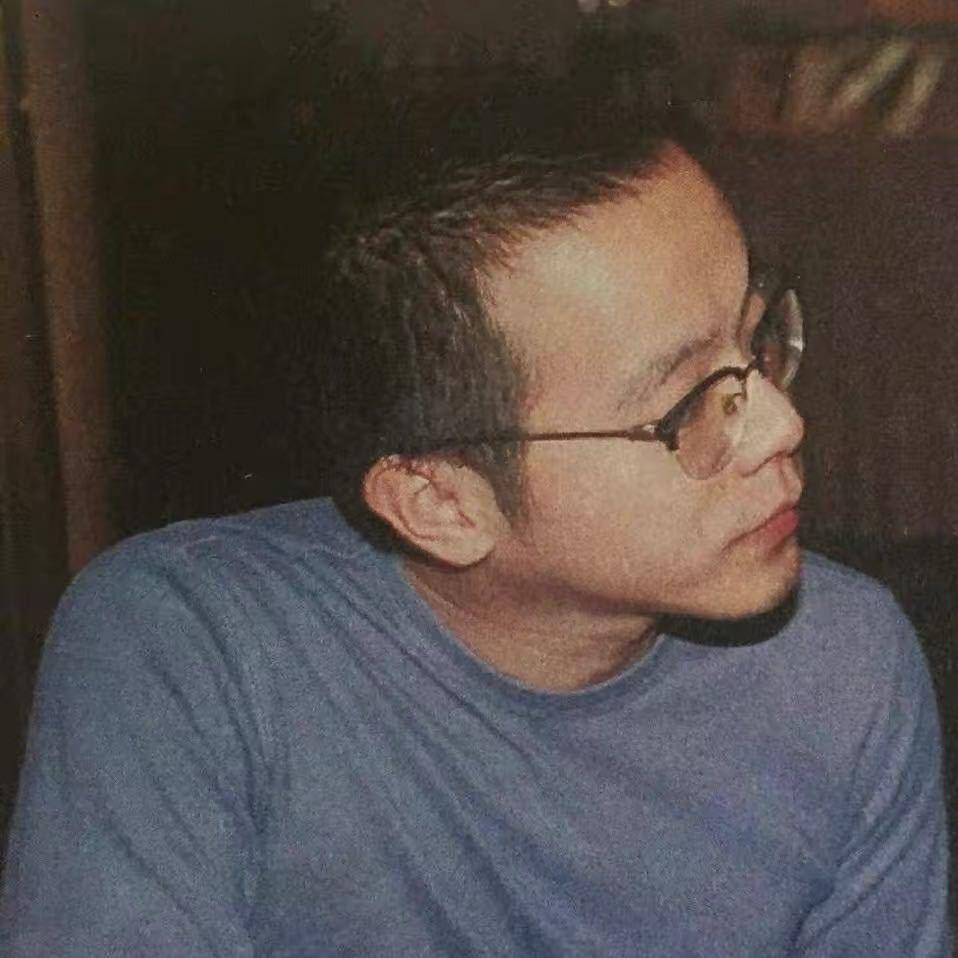 无敌暴龙战士