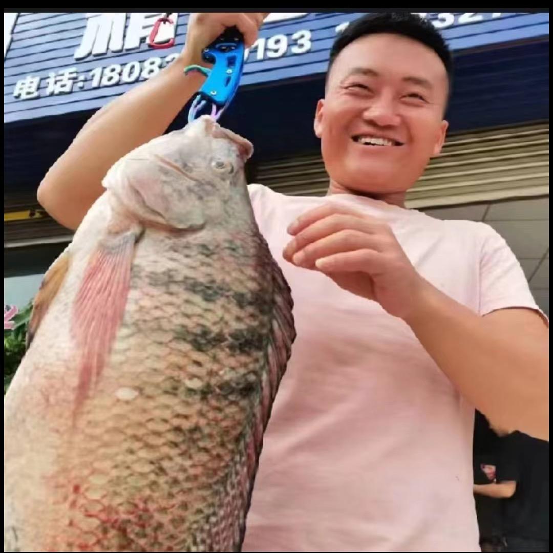 小杜游钓万峰湖