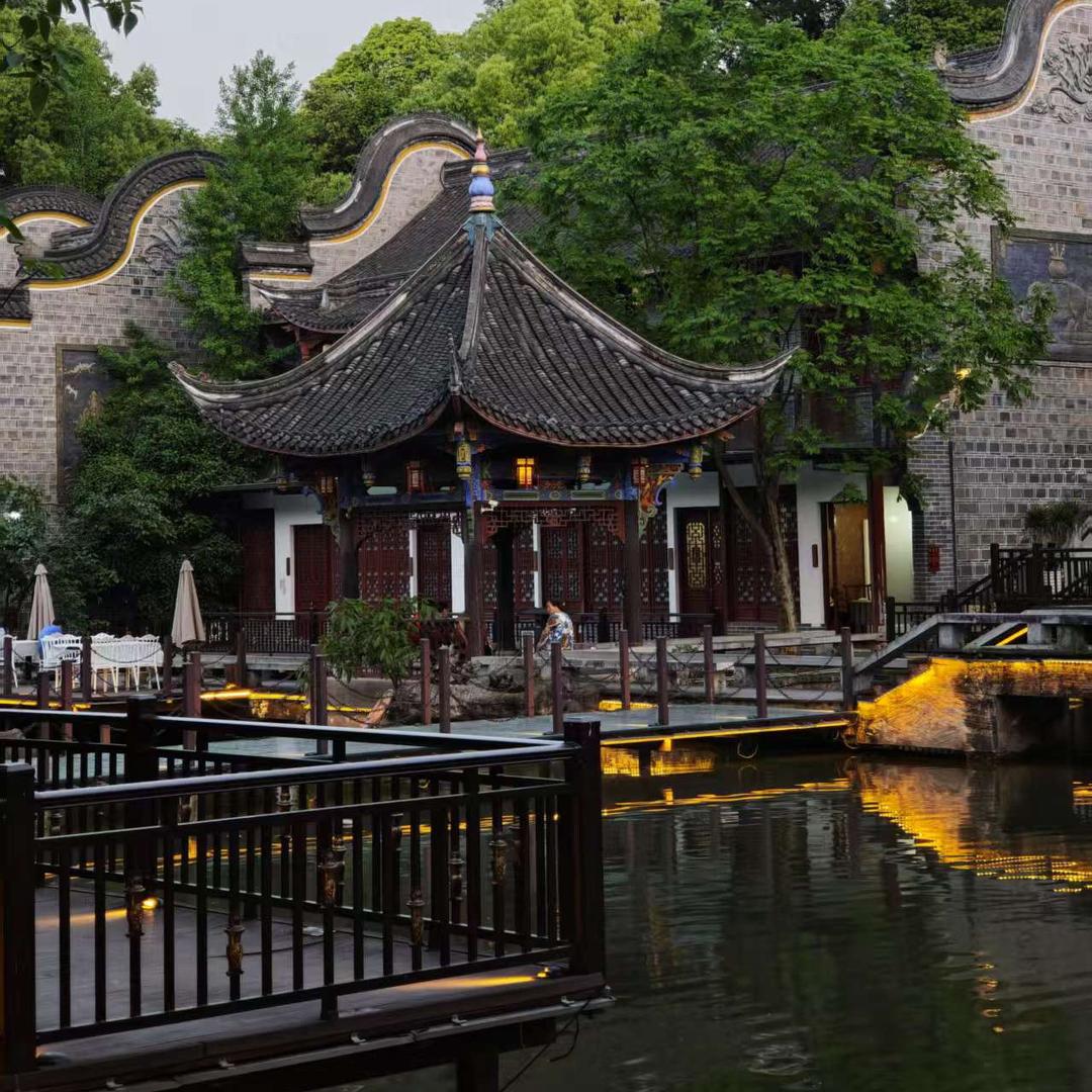 誉住酒店（秀湖公园店）