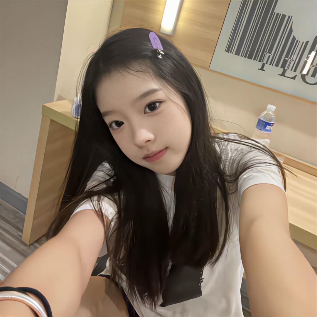 性感母蟑螂大战人类