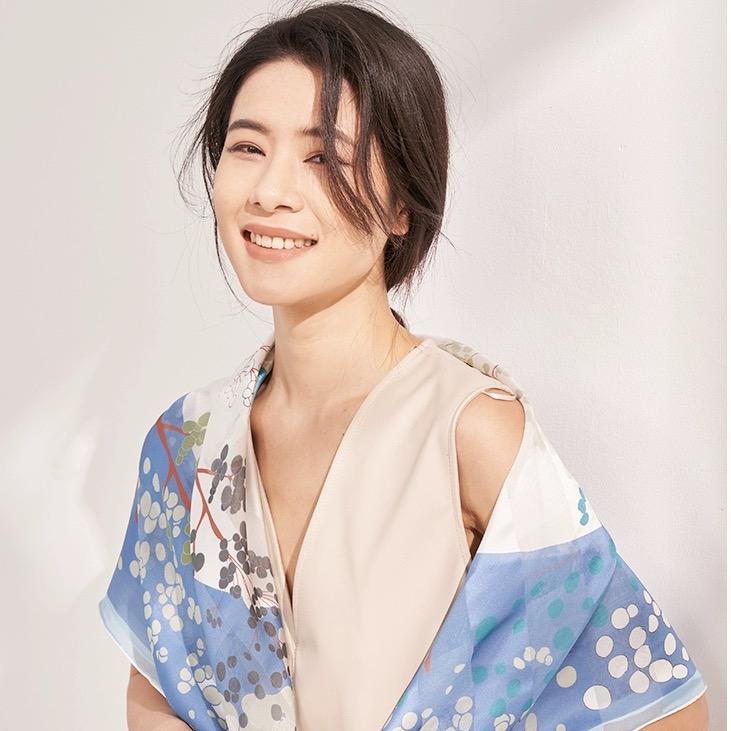 青柠丝巾