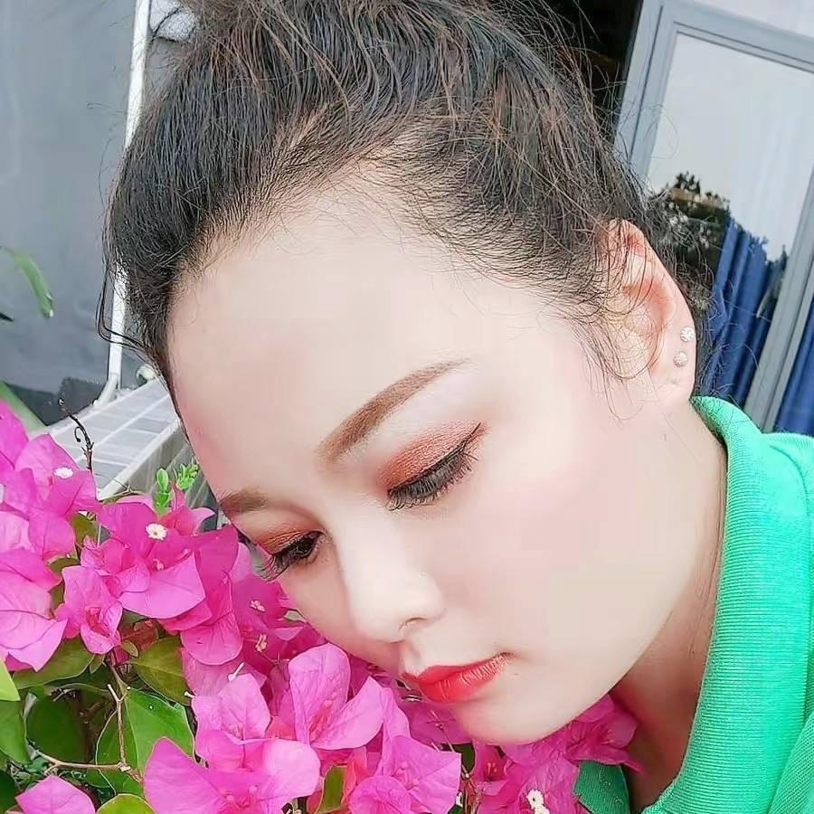 老铁荆州锅盔陕西凉皮