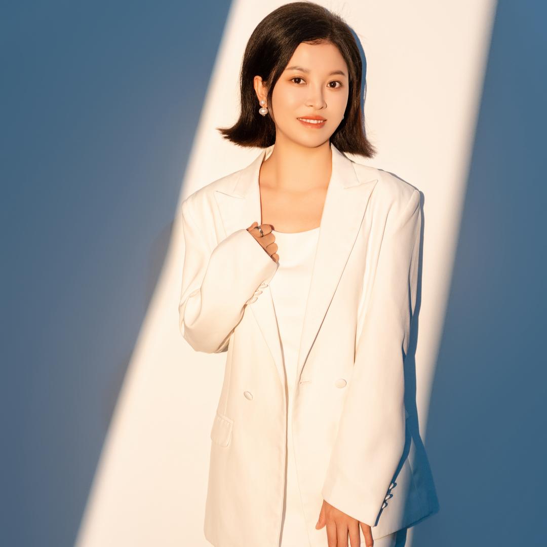 新疆金融娜娜