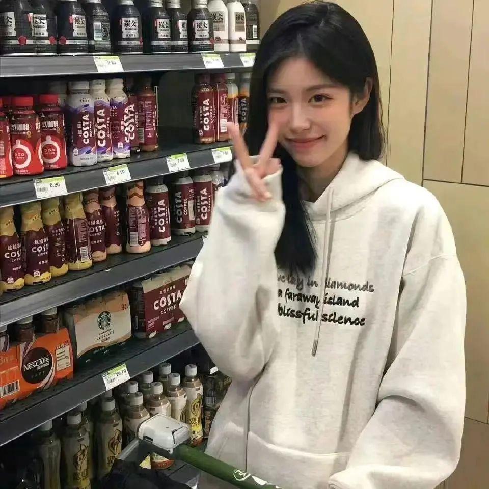 伤感薯条🍟 🏸