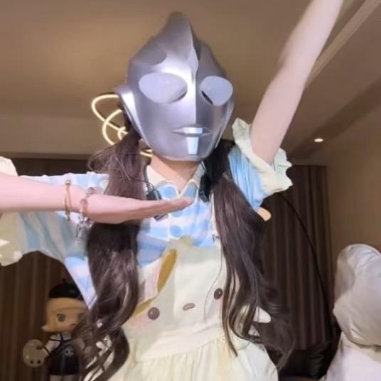 嗷呜🦁⁰⁸¹⁷