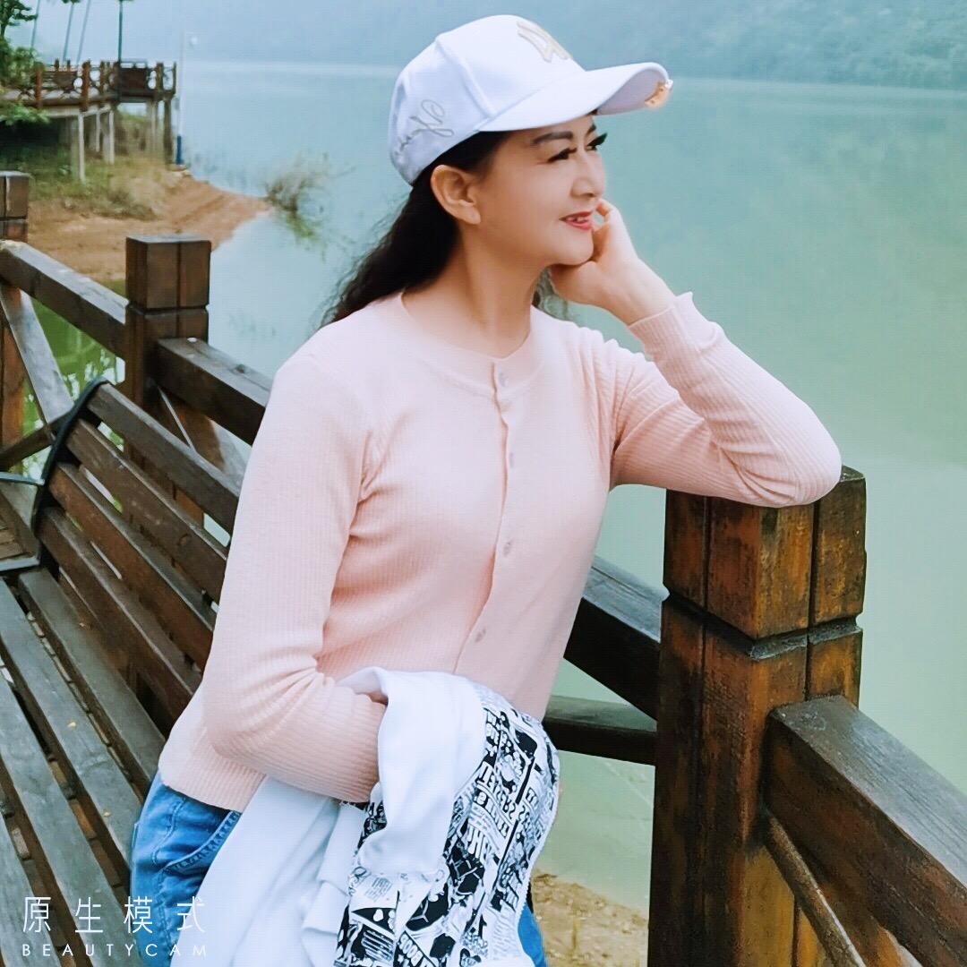 黄玫瑰（黄春霞）