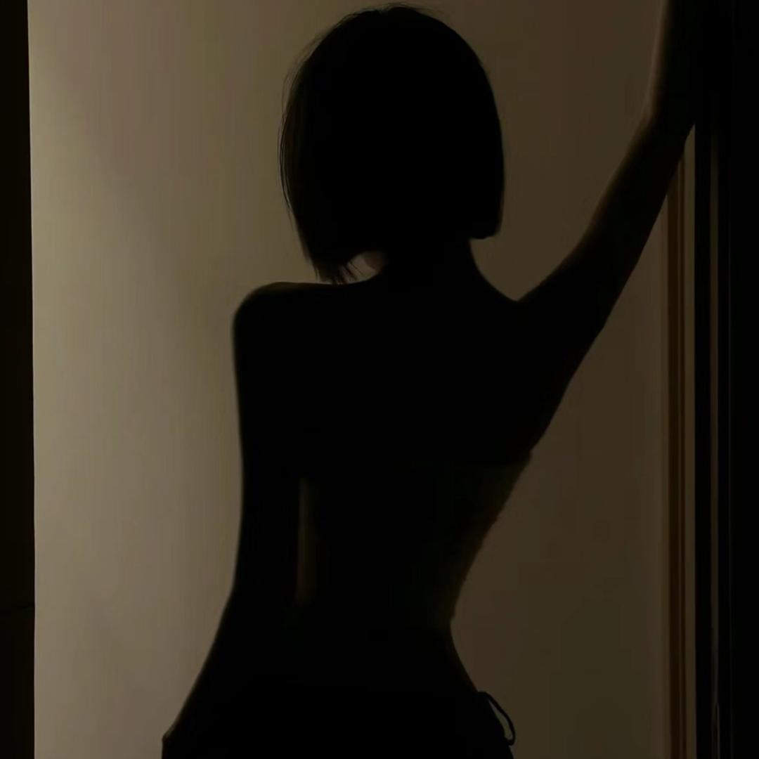 无敌究极美少女🦋