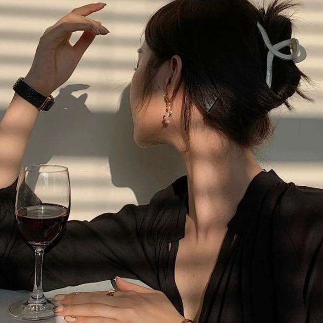抒妍小姐
