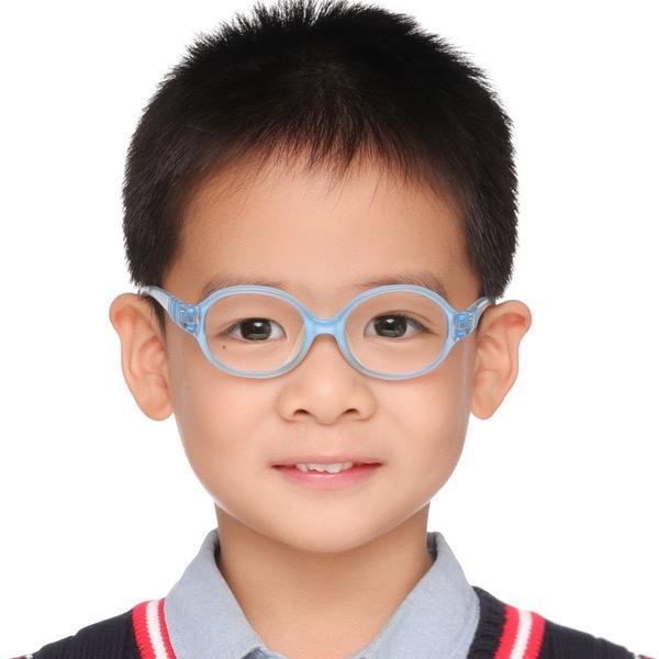 闹闹小盆友👦