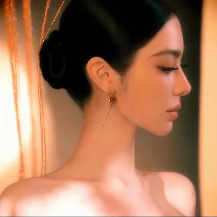 摩羯女孩👧