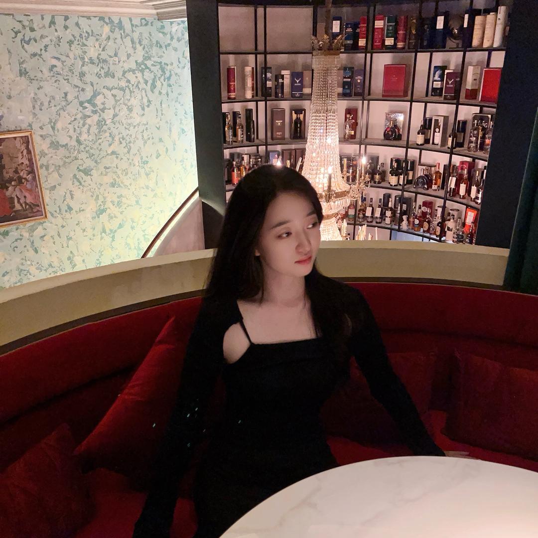 凶残的小白兔子🐇