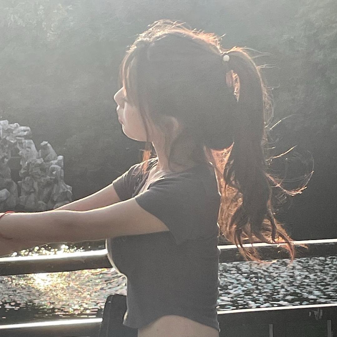 甜晴.