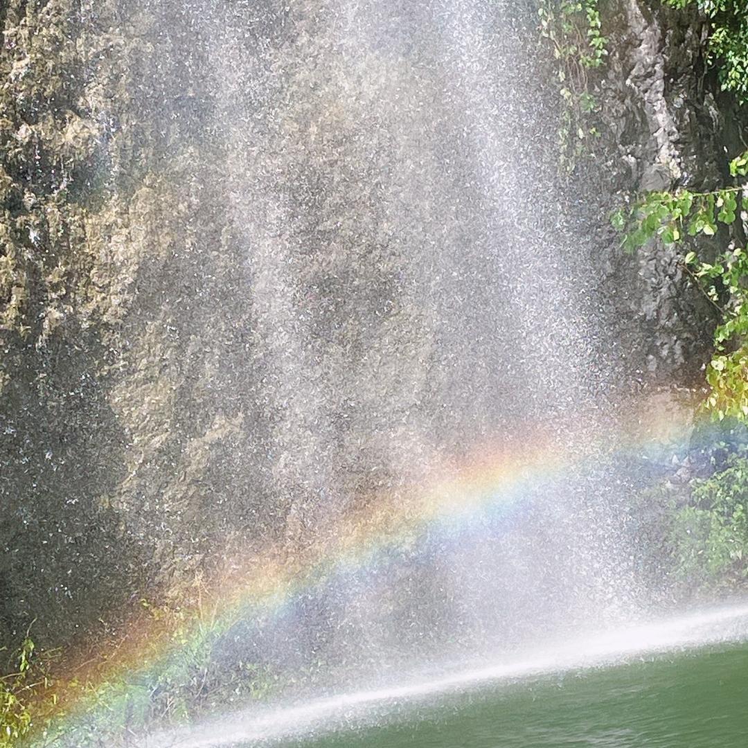 彩虹🌈瀑布