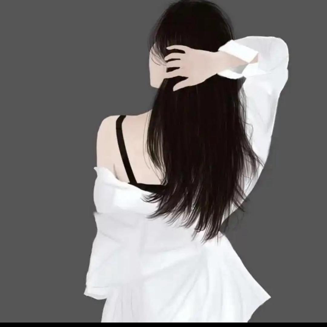 H . M . M