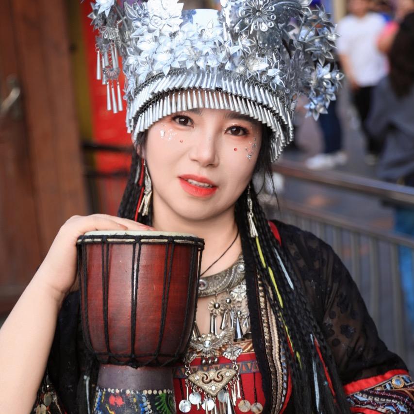 凤起云涌