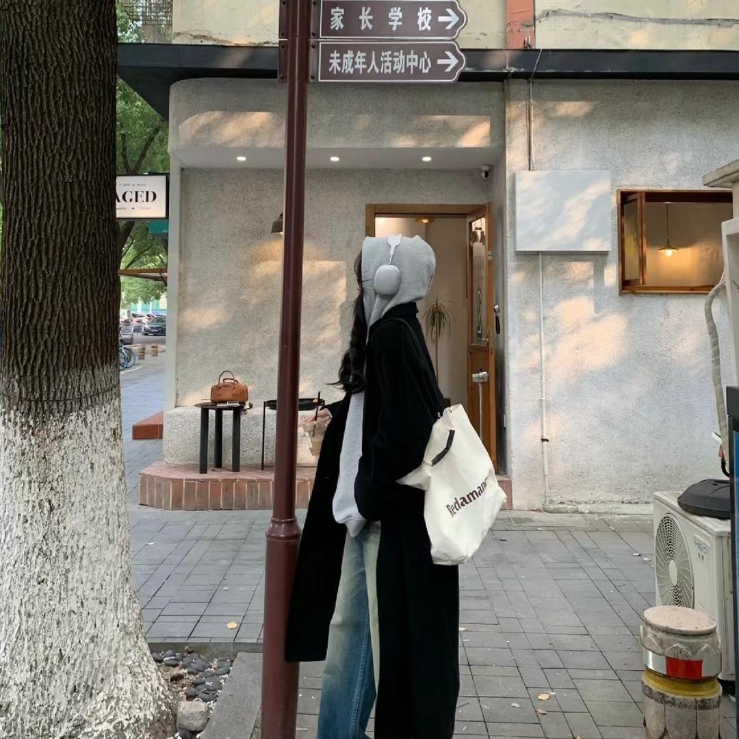 唐玲甄选南浔衣阁