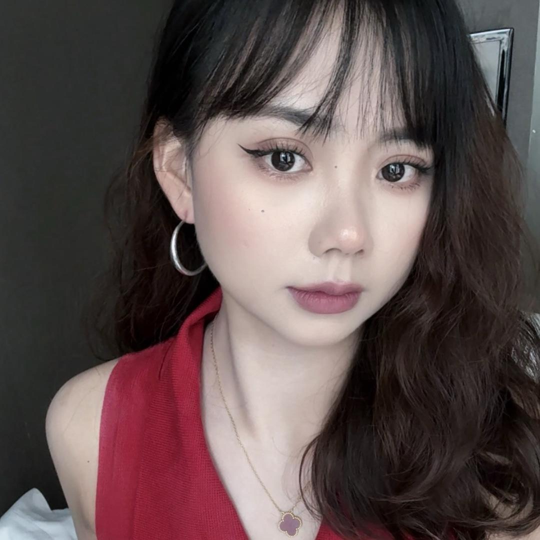 七七-