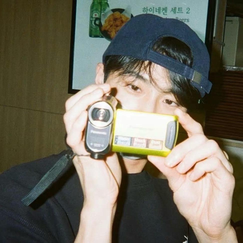 王哪跑💞