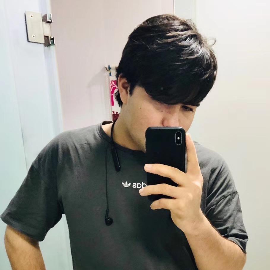 新疆羊肉串烧烤