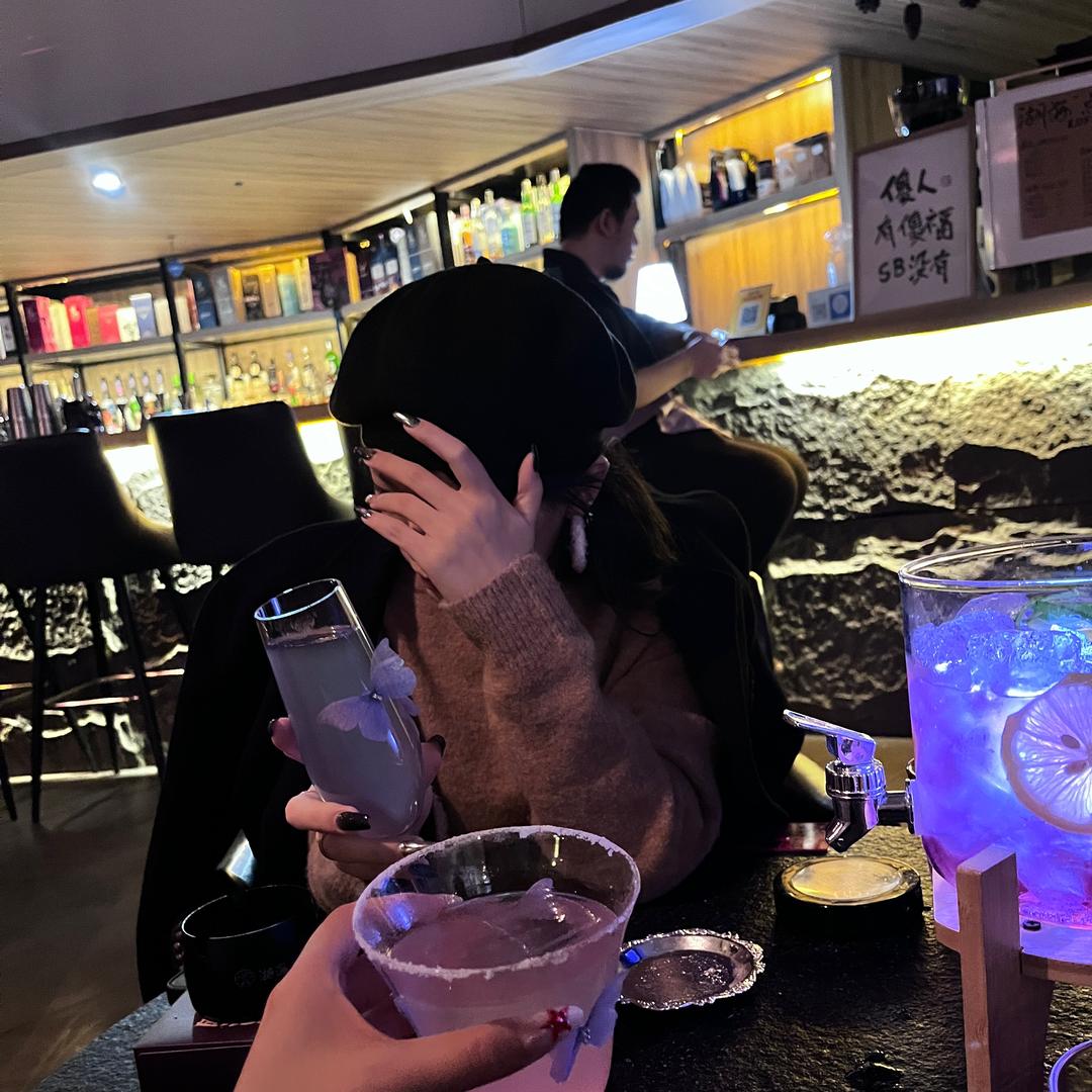 _小汐嘻嘻_