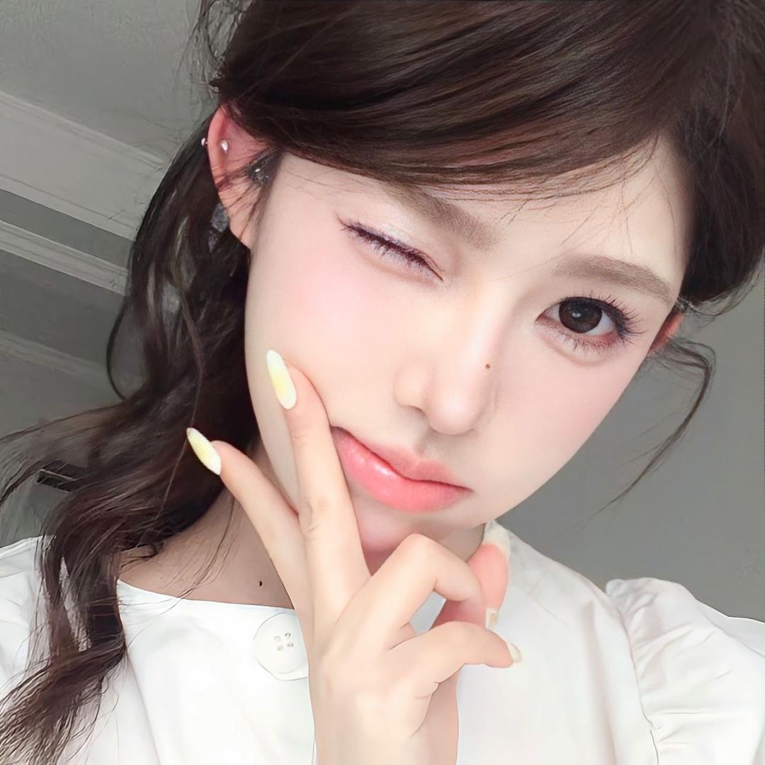 迷芯允./